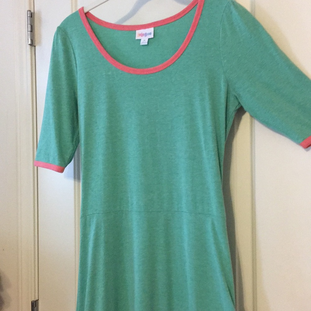 LuLaRoe Medium Ana